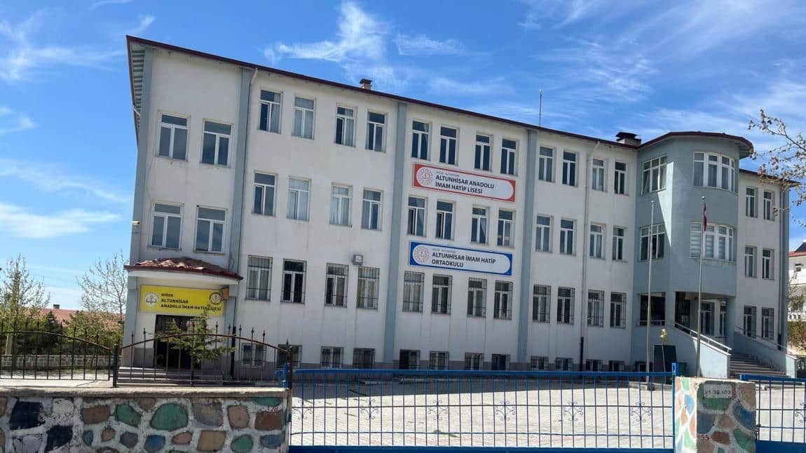 Altunhisar Anadolu İmam Hatip Lisesi Fotoğrafı